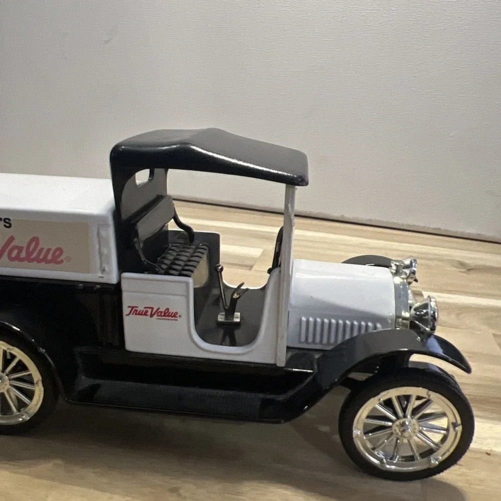 Liberty classic spec die cast coin bank 1916